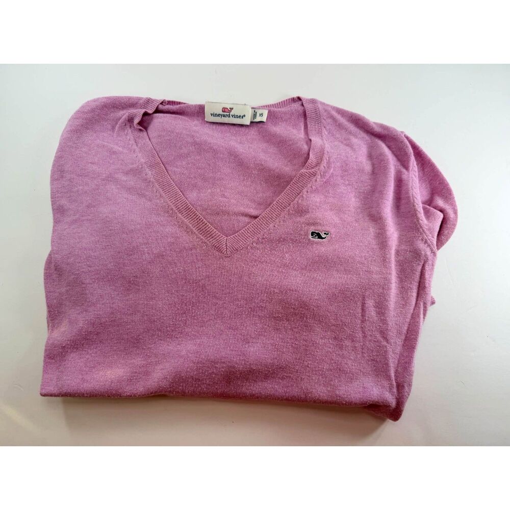 Vineyard Vines Pink V-Neck Sweater Womens XS Whale Logo Long Sleeve